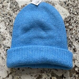 NWT American Eagle Outfitters Light Blue Beanie
